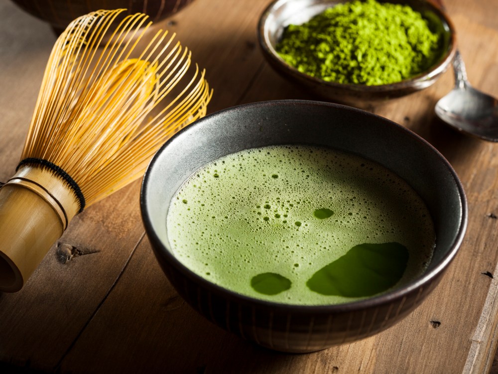 diet-nutrition_nutrition_discover-matcha-tea_2716x1810_000055981922.jpg